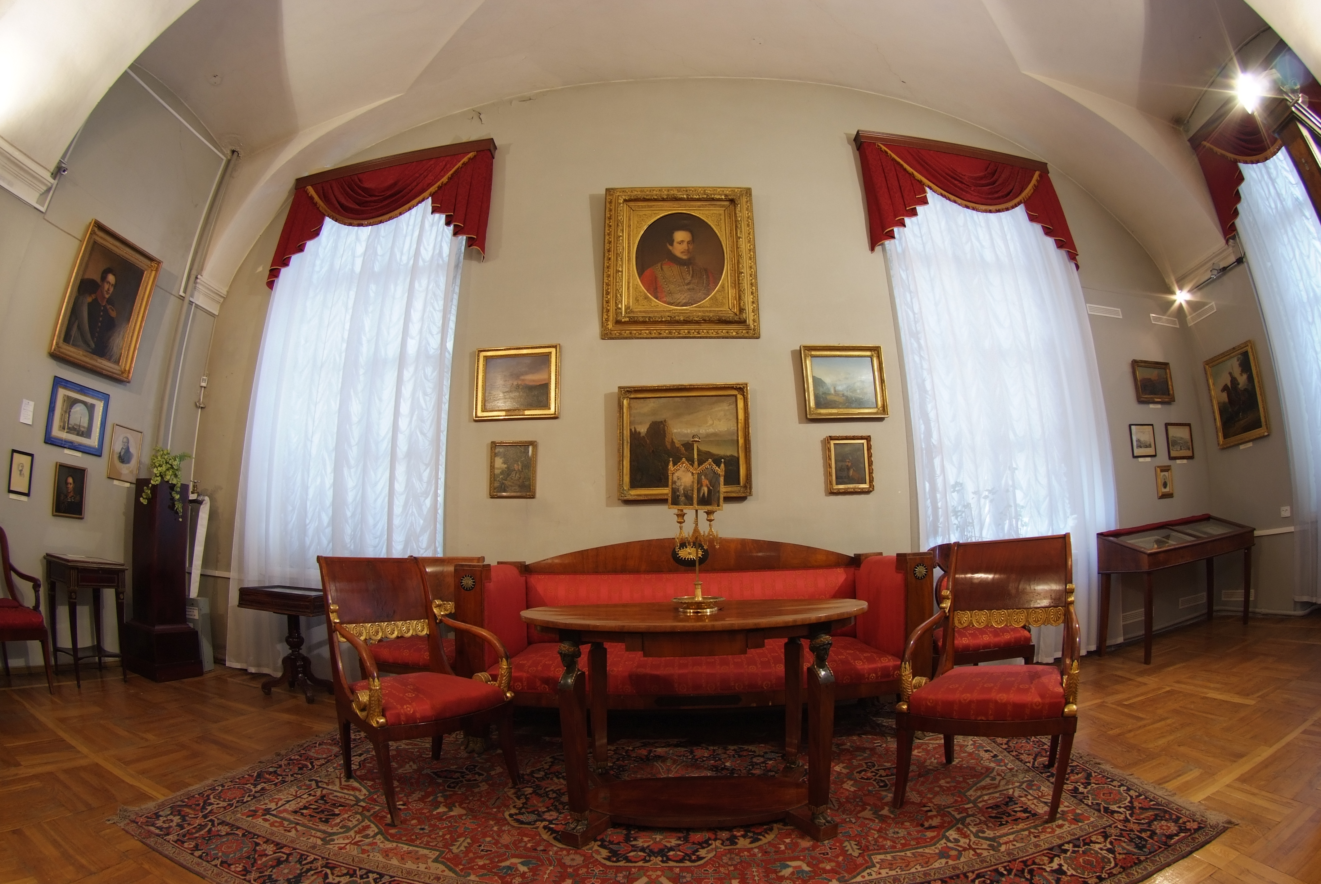 Пушкинский дом зал Лермонтов